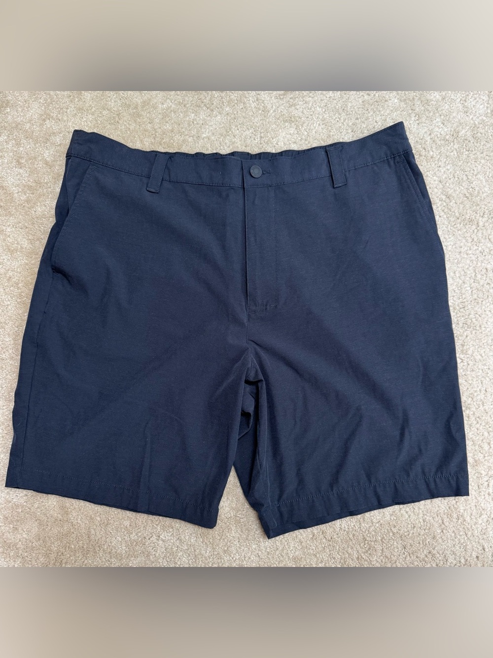 Banana Republic Black Sz 40 Flat-Front Men’s Shorts